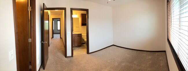 2nd Bedroom - 1902 Wrigley St