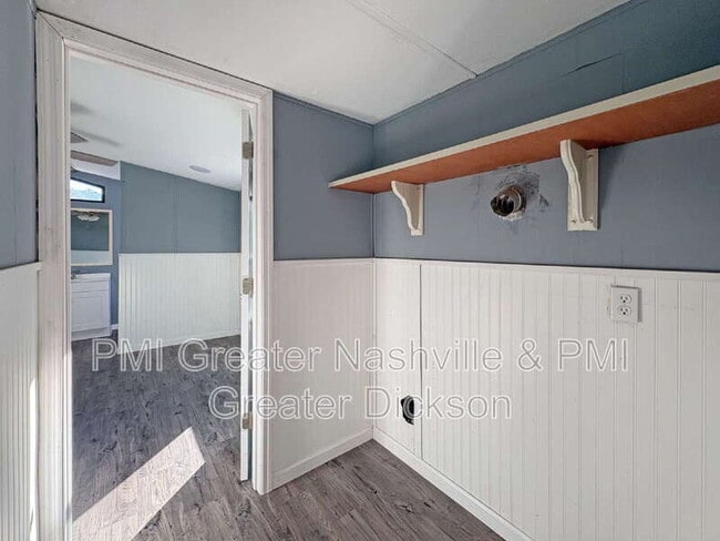 Building Photo - 4030 Cedar Hill Ct