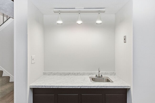 Building Photo - WESTWOOD - Spacious 3 bed 2.5 ba 2 car garage