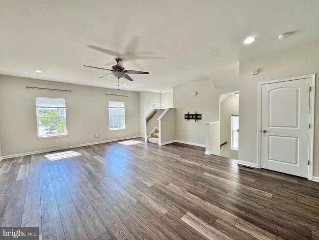 Building Photo - 312 Wilkinson Dr