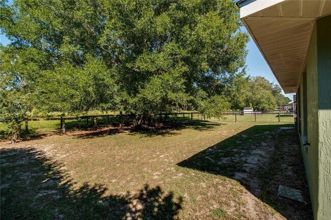Building Photo - 6375 SW 63rd St