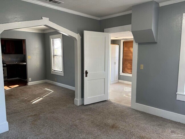 Building Photo - 1717 W Government St