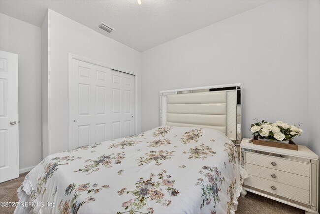 Building Photo - 7775 Dunhill Ct