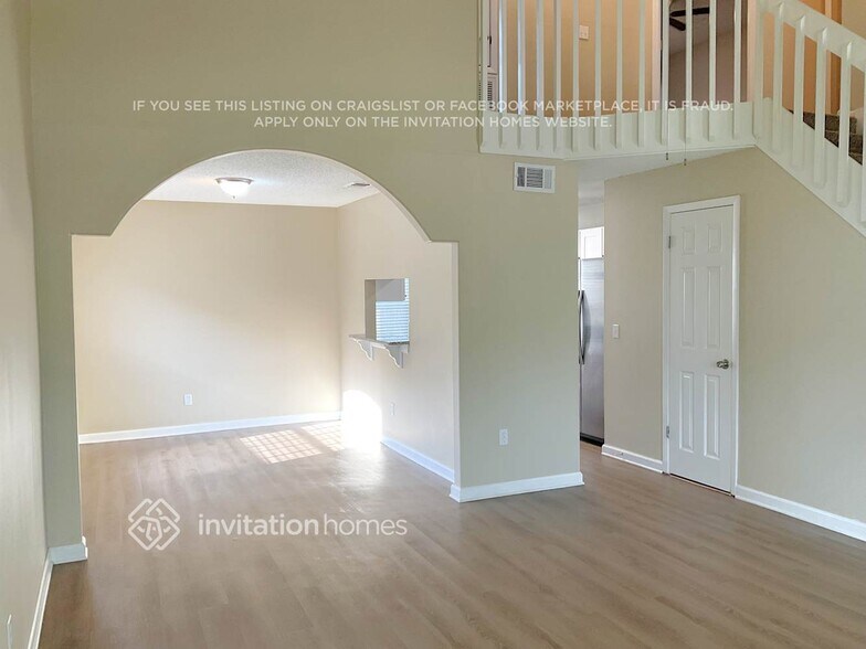 Building Photo - 1037 Whittier Cir