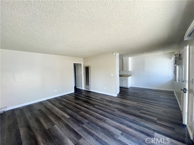 Building Photo - 10381 Pradera Ave