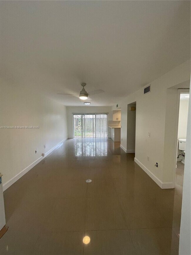 Building Photo - 12370 SW 52nd Pl