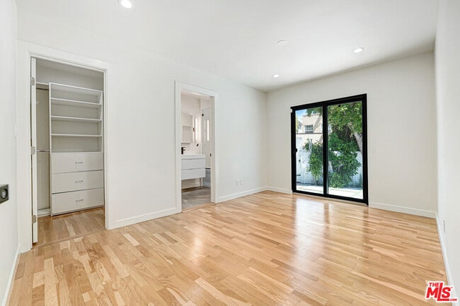 Building Photo - 1216 Peck Dr