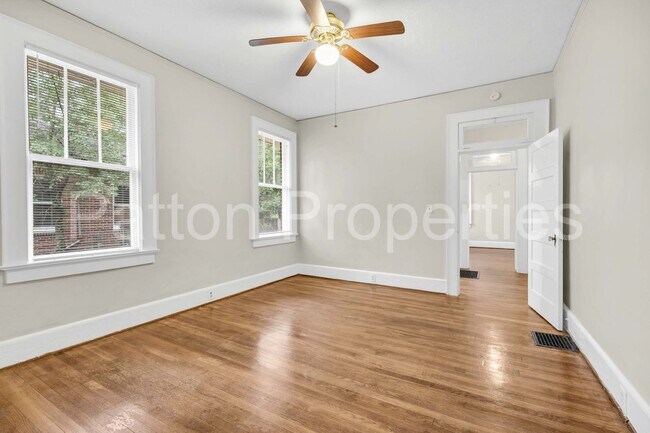 Building Photo - 1409 Hagood Ave