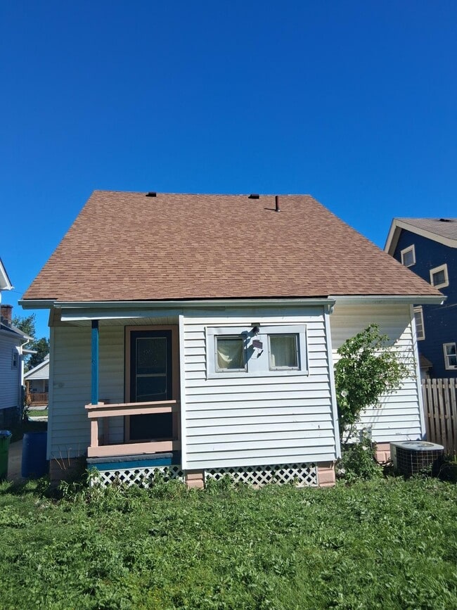 Building Photo - 10816 Park Heights Ave