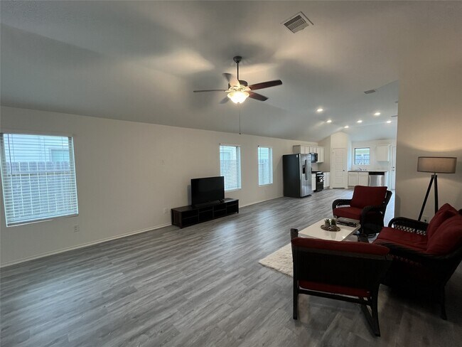 Building Photo - 21618 Lemon Beebrush Ln