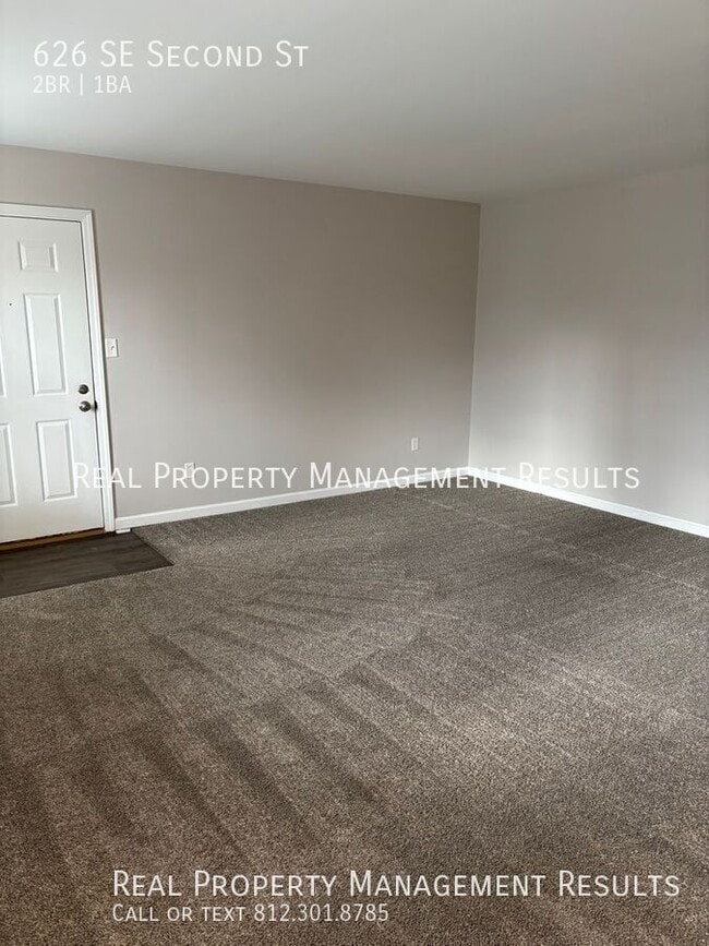 Building Photo - 626 SE Second St-