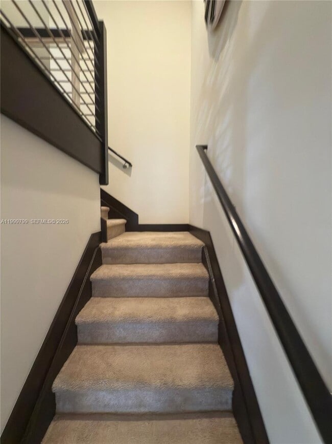 Building Photo - 15955 NW 91st Ct