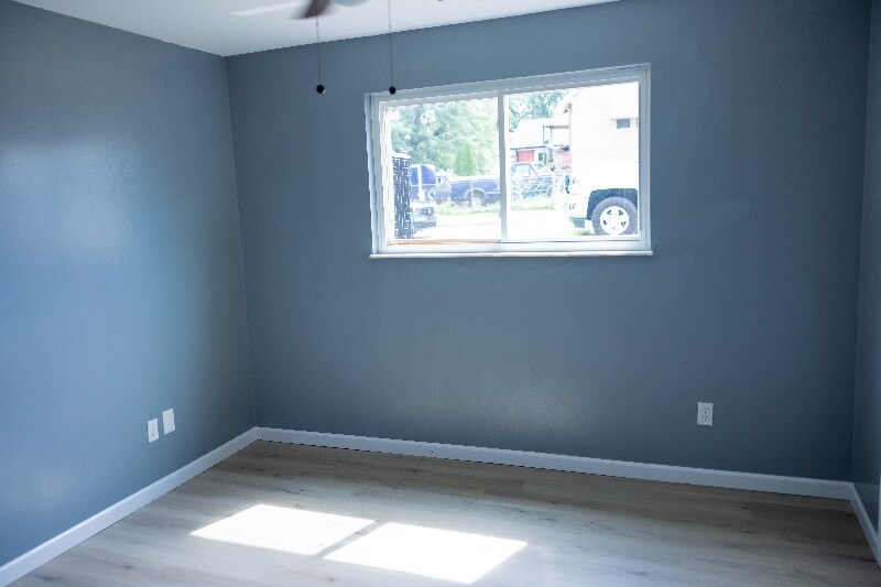 Building Photo - 8022 Beech Ave