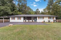 Building Photo - 2327 Young Rd