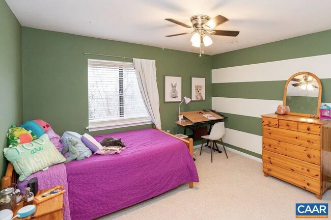 Building Photo - 1670 Royal Oak Ct