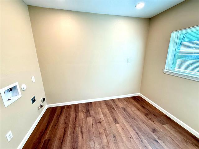 Building Photo - 4010 Hanover Dr