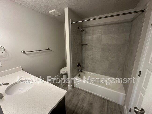 Building Photo - 2134 W 2855 S