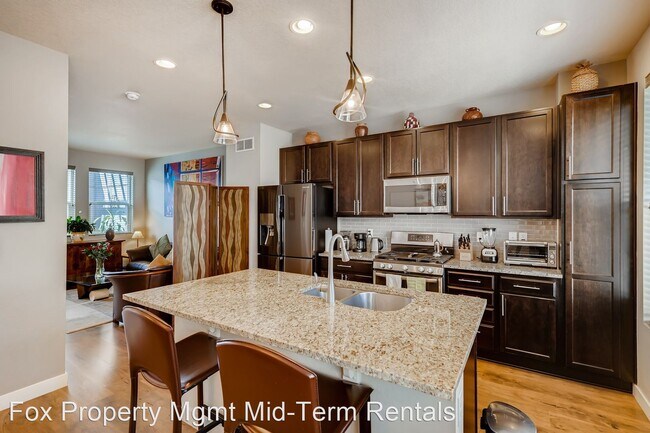 Building Photo - 2 br, 3 bath House - 11243 Colony Cir