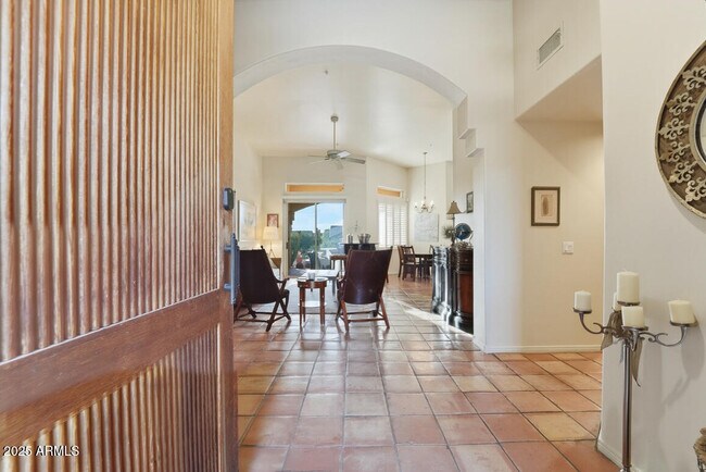 Building Photo - 12202 N 138th St