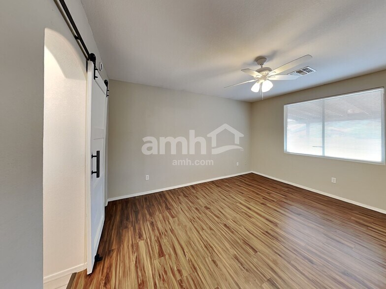 Building Photo - 3621 W Avenida Vera Cruz