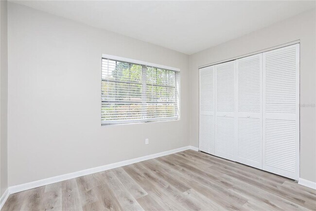 Building Photo - 1560 Fergason Ave