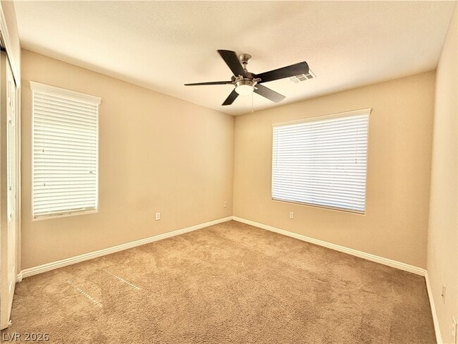 Building Photo - 10360 Blue Ginger Dr