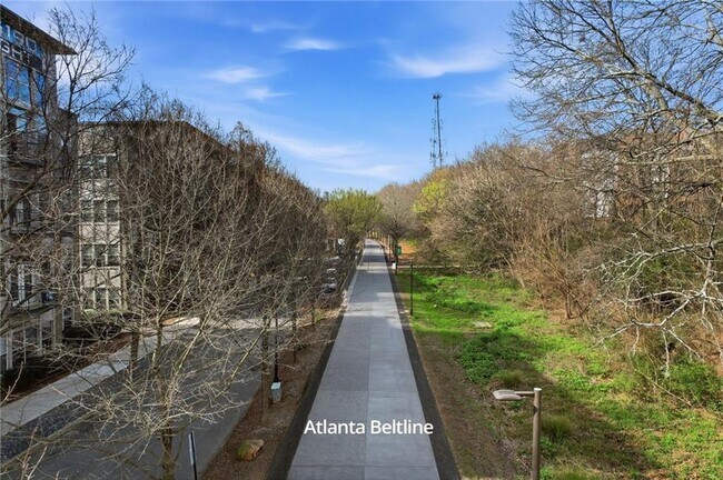 Building Photo - 870 Inman Vlg Pkwy NE