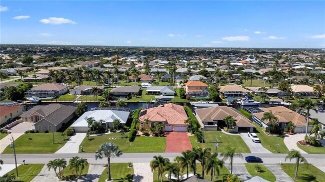 Building Photo - 5024 SW 8th Pl