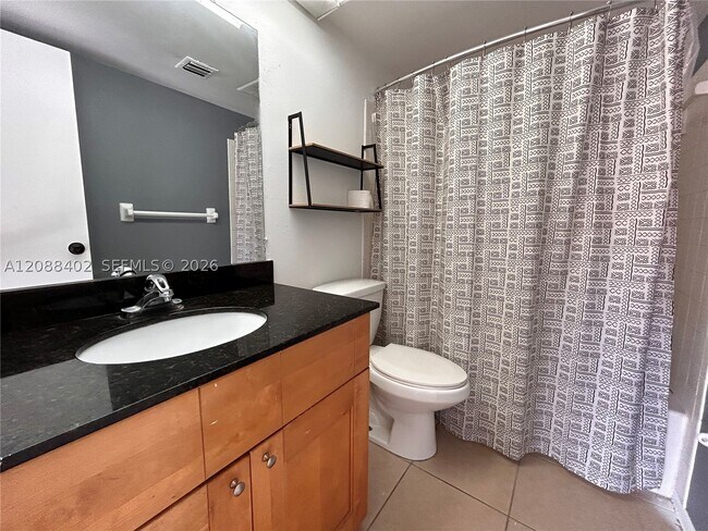 Building Photo - 3157 Coral Ridge Dr