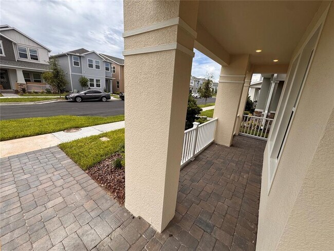 Building Photo - 14727 Field Daisy Dr