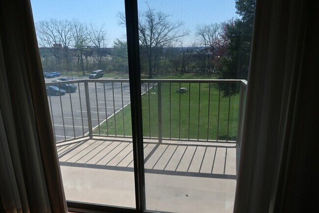 Balcony - 666 W Germantown Pike