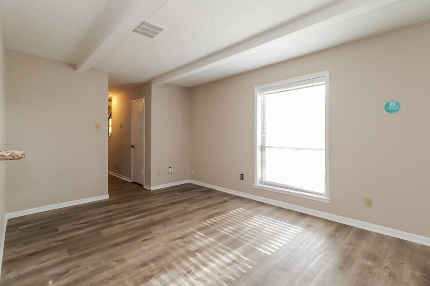 Building Photo - 13483 Castilian Dr