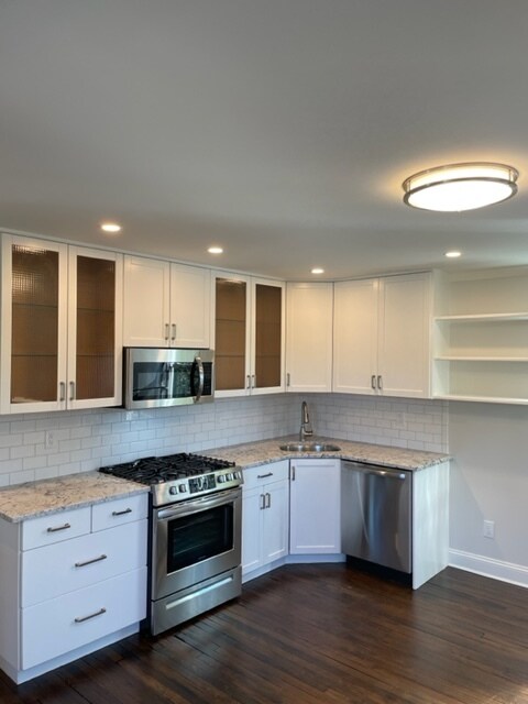 Building Photo - 32 Oakland St