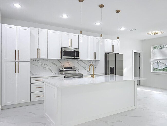 Building Photo - 780 Kangaroo Ct