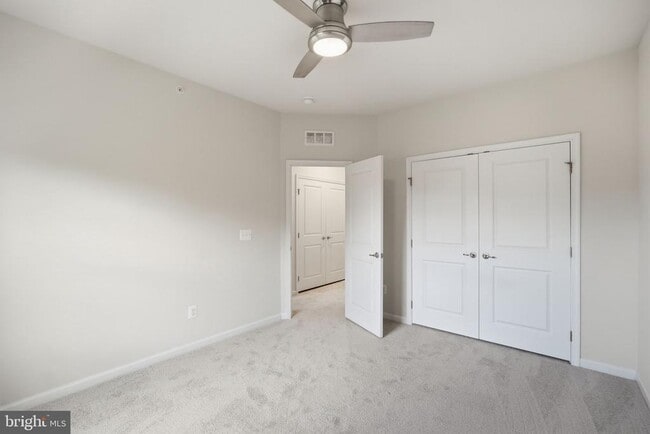 Building Photo - 3634 Briarwood Dr