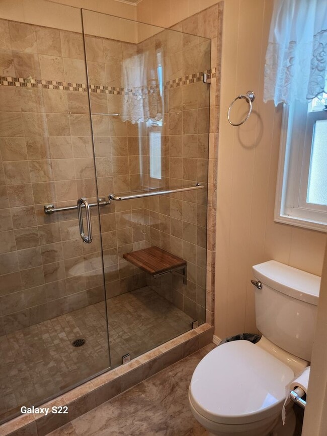 Building Photo - Charming 2-bedroom, 2- bathroom, mobile ho...