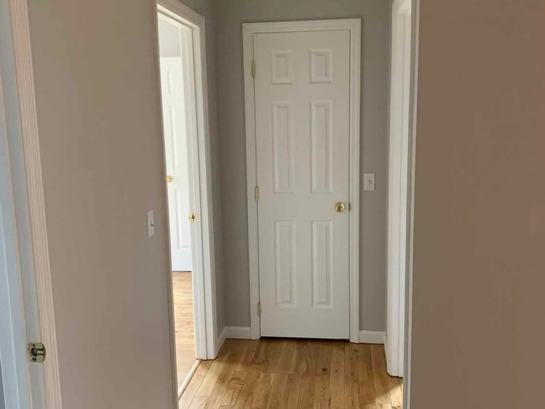 Building Photo - 115 Gulch Rd