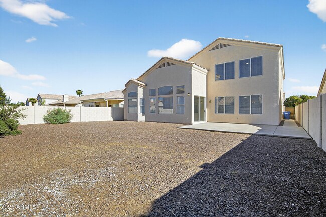 Building Photo - 11517 W Laurelwood Ln