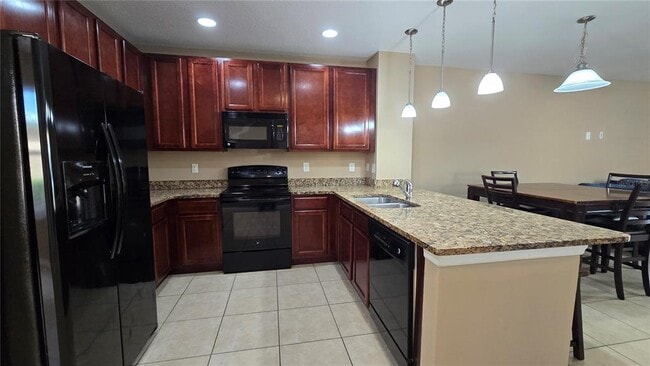 Building Photo - 207 Scaton Way