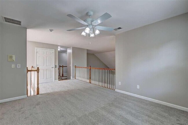 Building Photo - 490 Grand Teton Cir