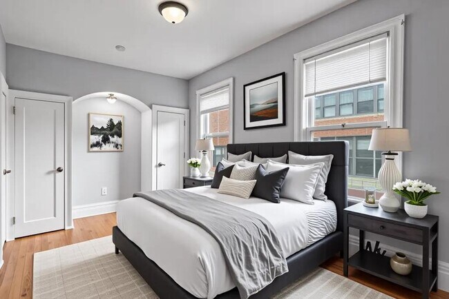 Building Photo - 800-802 KENNEDY Blvd