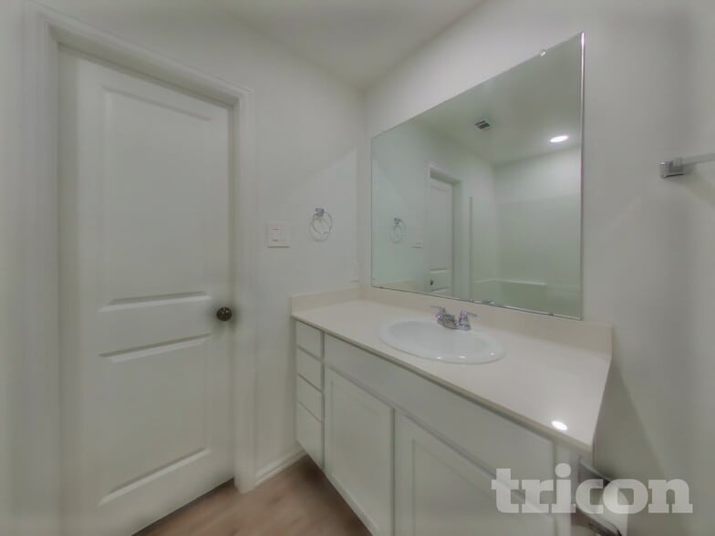 Building Photo - 17122 Quaking Aspen Ln