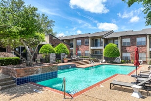 Building Photo - Shiloh Oaks