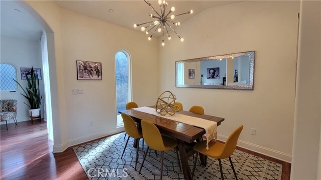 Building Photo - 3015 Hollyridge Dr