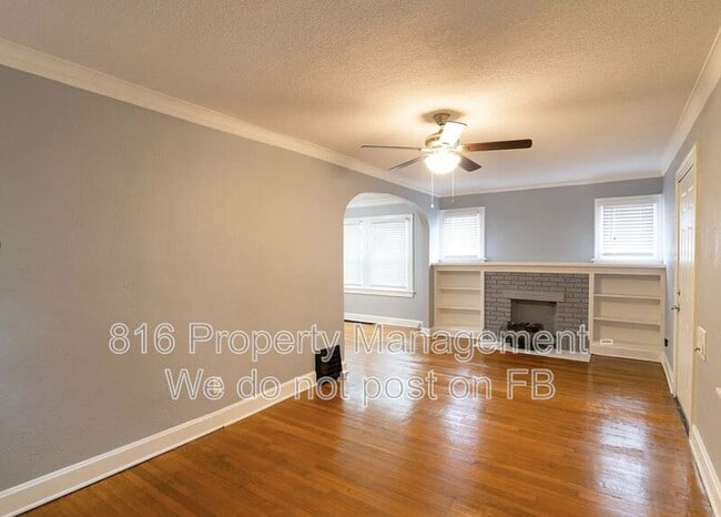 Building Photo - 5815 Euclid Ave E