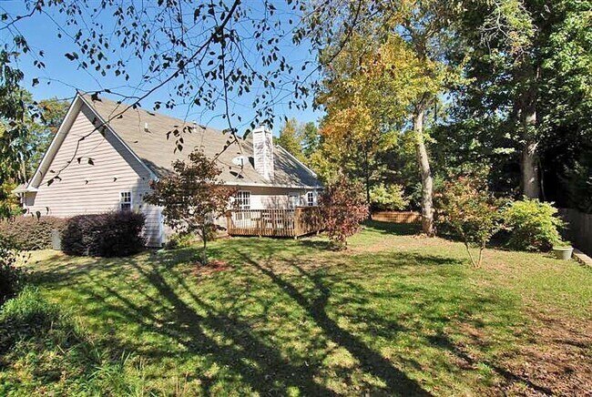 Building Photo - 2865 Cressington Bend NW