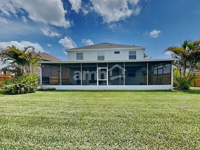 Building Photo - 27602 Sky Lake Cir