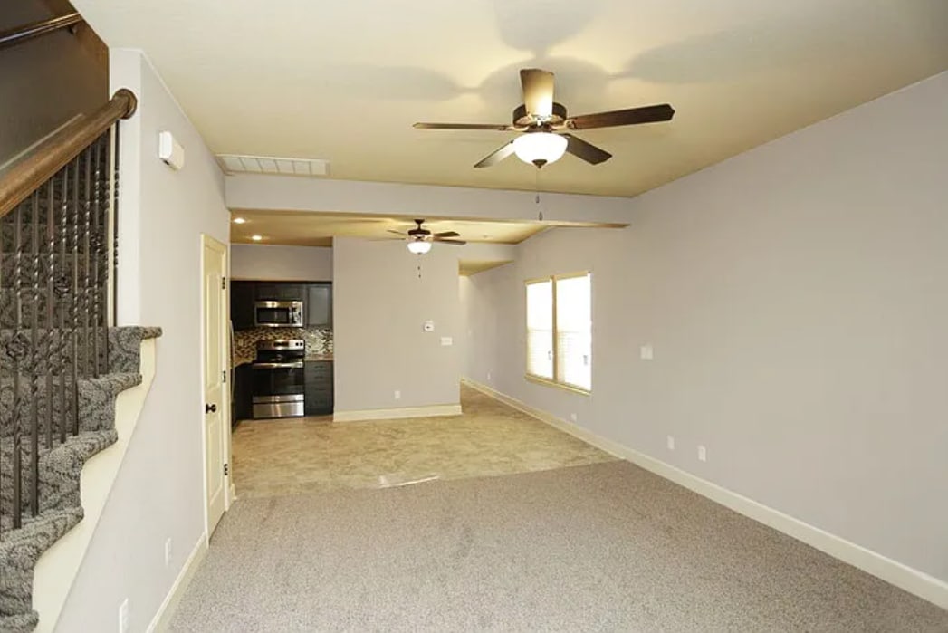 Building Photo - 2176 SW Timbertrace Ln