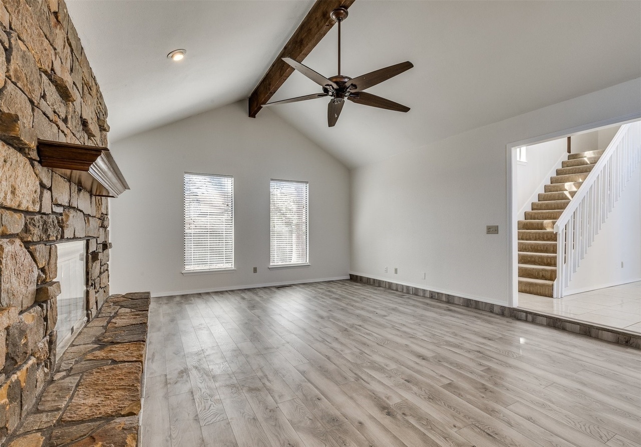 Building Photo - 2605 W Washington Cir