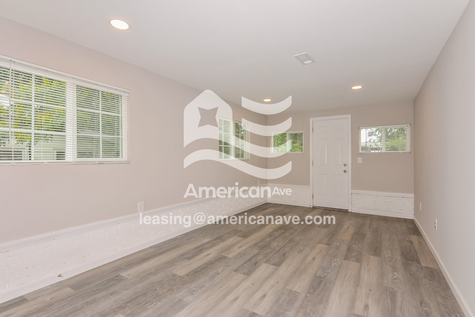 Building Photo - 8421 St Olaf Dr